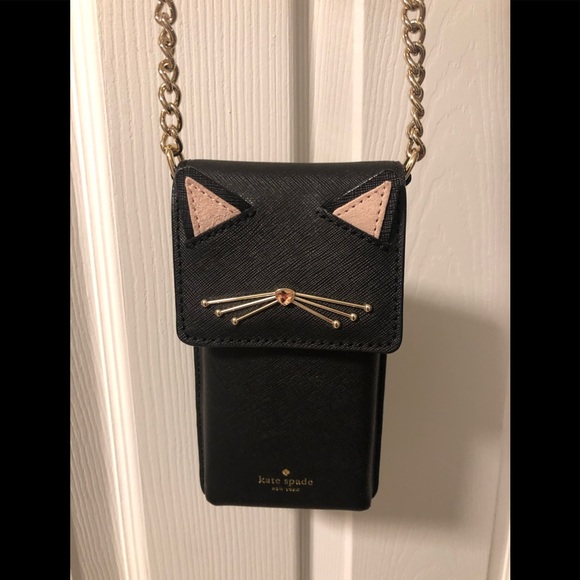 kate spade Handbags - Kate Spade Cat Smartphone Crossbody Bag